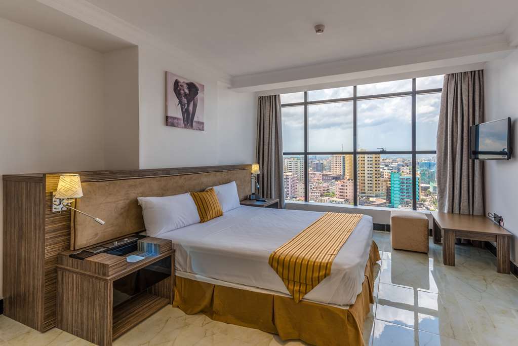 Golden Tulip Dar Es Salaam City Center Hotel Room photo